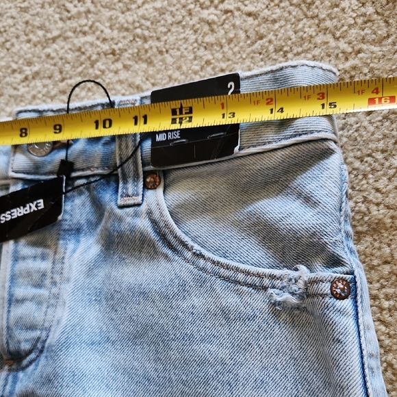 Express Light Blue Distressed Jean Shorts Button Fly High Rise Cotton Sz 2 NWT - Picture 11 of 14
